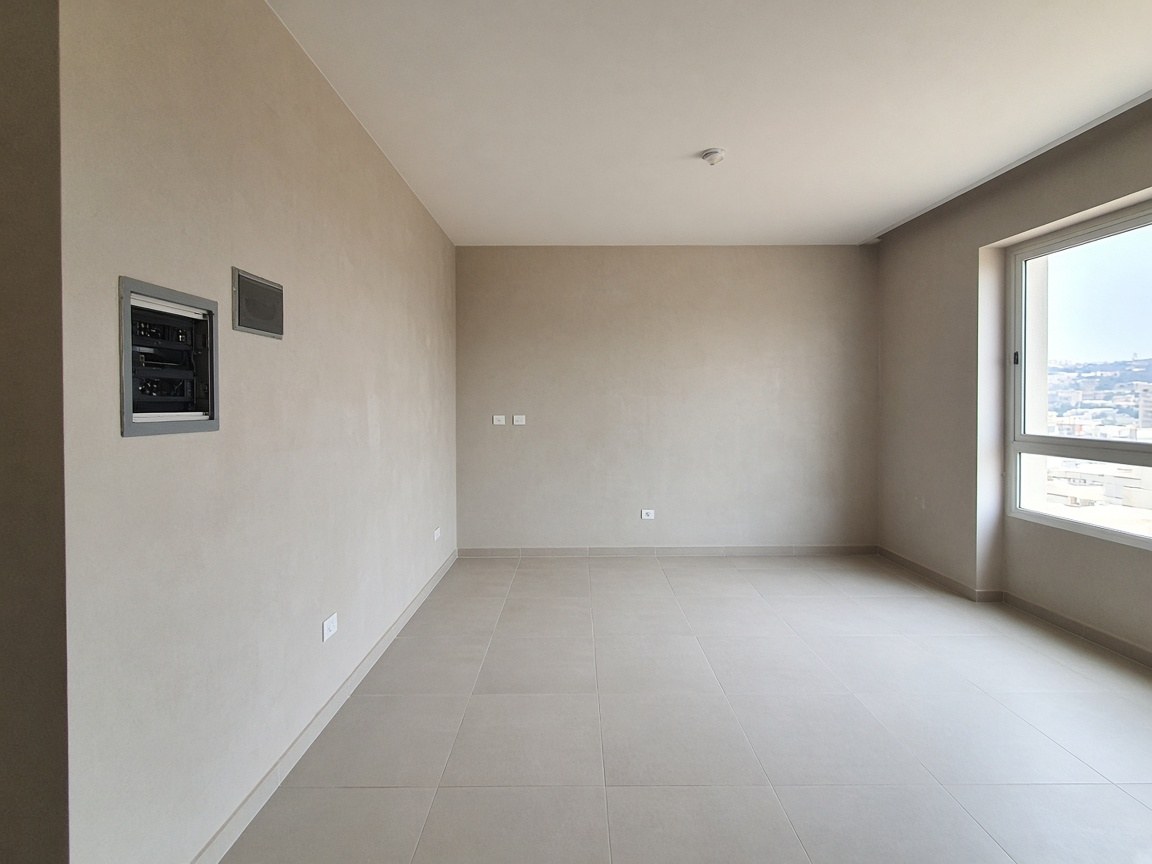 Residential building in Modiin-Maccabim-Reut where board and circuit work is booked